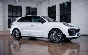 2019 Porsche Cayenne Turbo by MTR Design